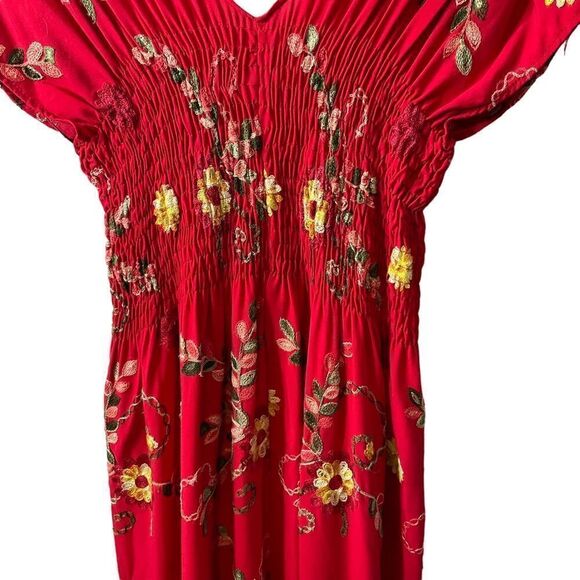 Cacharitey Made in Mexico Smocked Embroidered Double V Midi Dress - Picture 9 of 9
